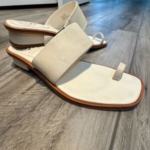 Vince Camuto Cream Toe Loop Sandals